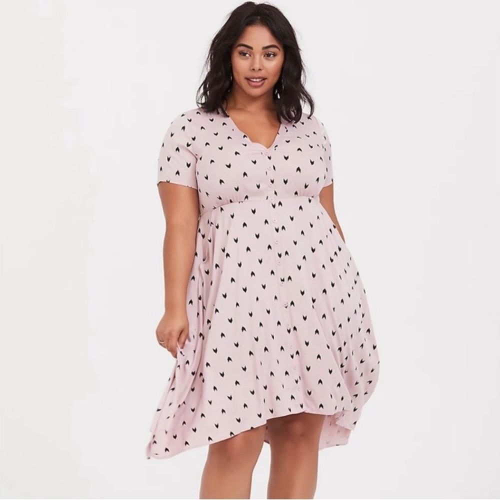 torrid Pink Heart Print V‑Neck Swing Dress